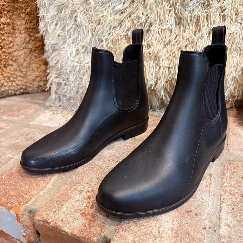 A New Day Black Ankle Rain Boots sz 8 - Picture 5 of 9